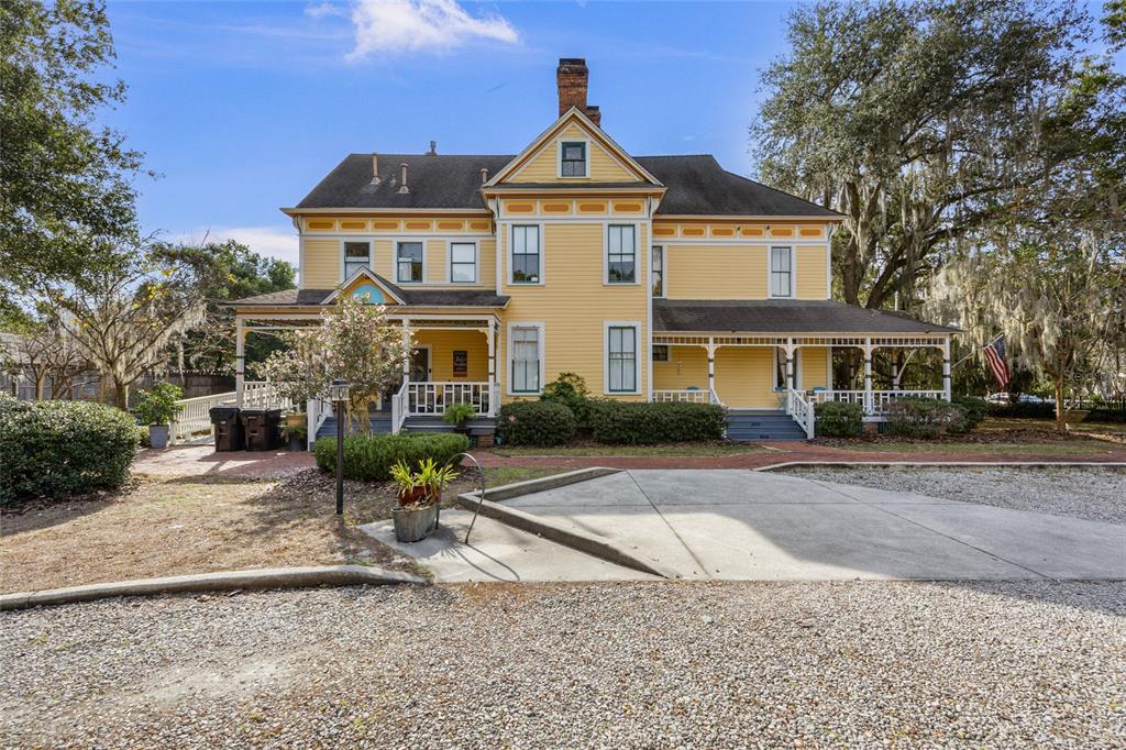 221 SE 7TH STREET, GAINESVILLE, FL — photo 3 of 30