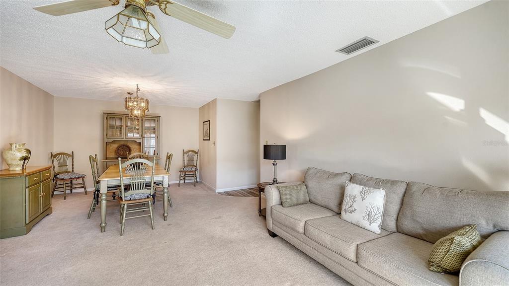 4207 BOWLING GREEN CIRCLE UNIT 35, SARASOTA, FL — photo 4 of 30