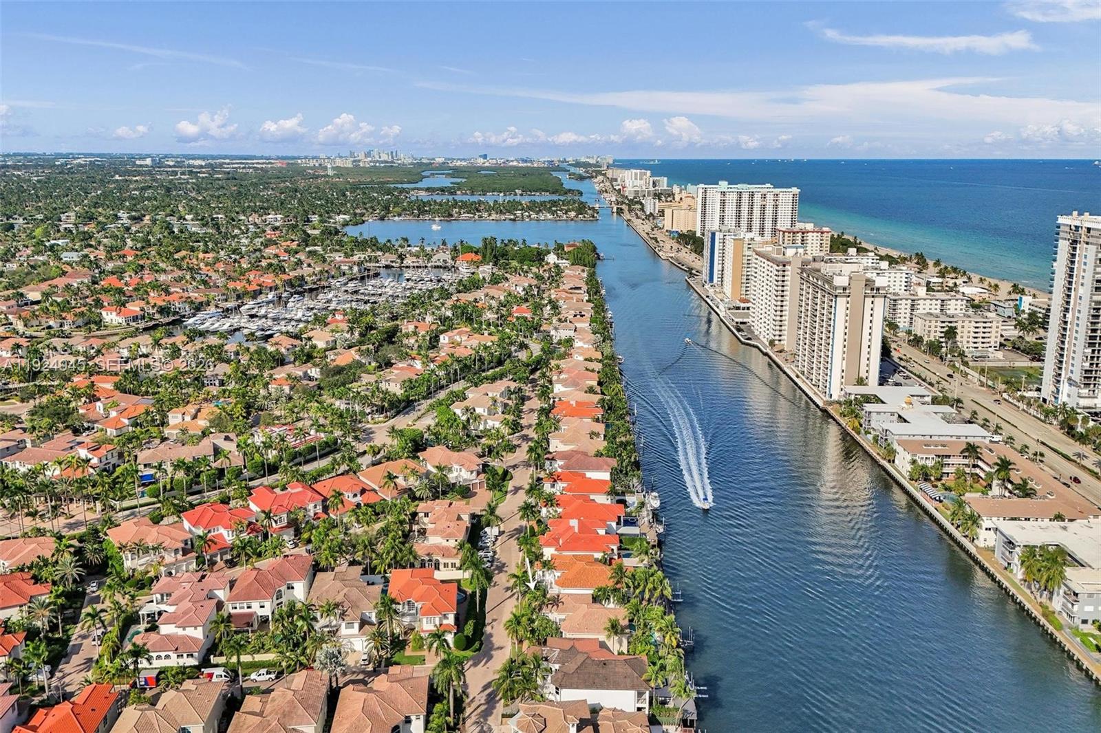 1575 Windjammer Way, Hollywood FL 33019