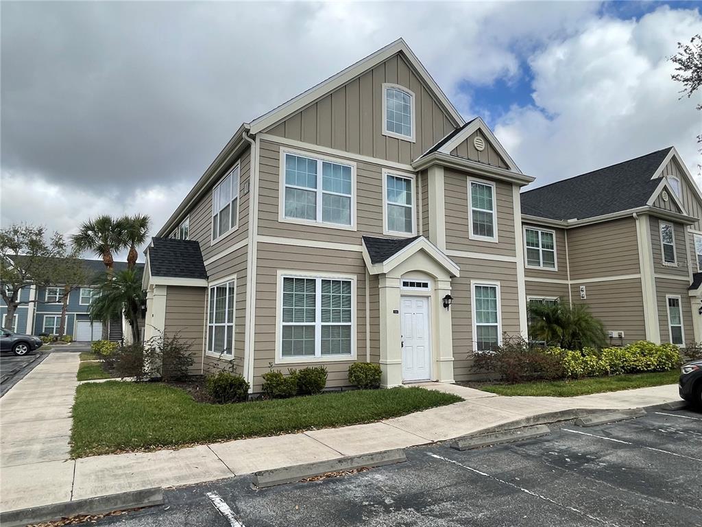 5500 ROSEHILL ROAD UNIT 103