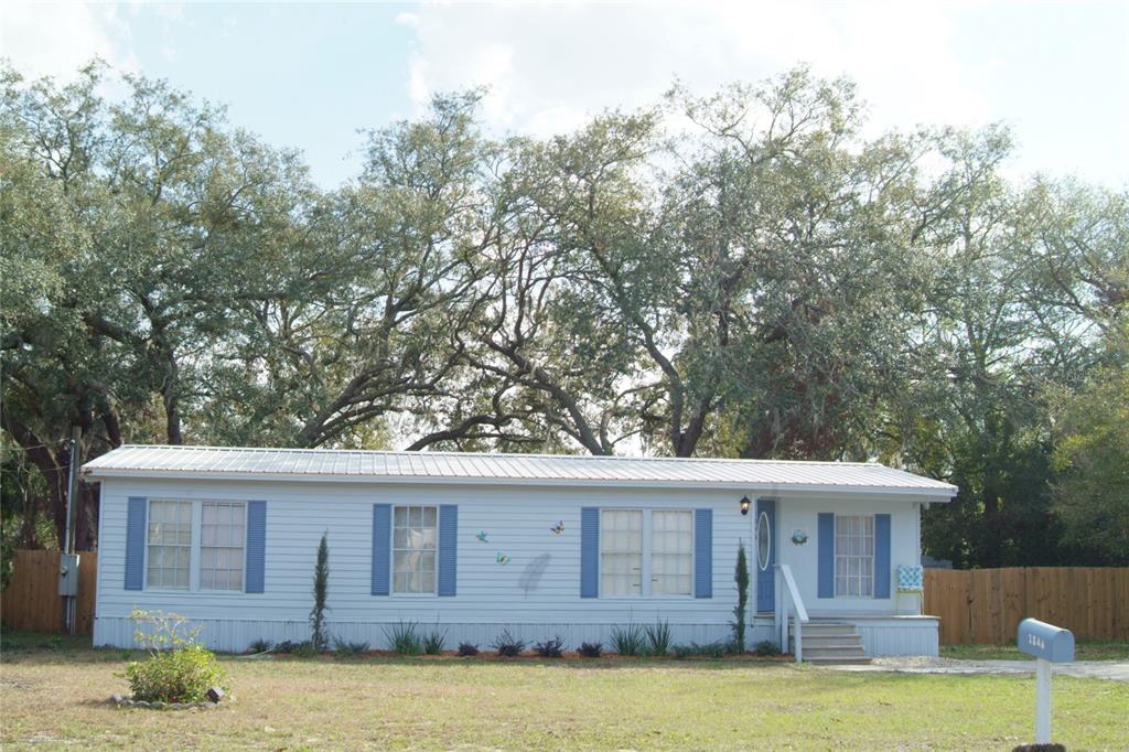 1846 FRUITLAND PARK BOULEVARD