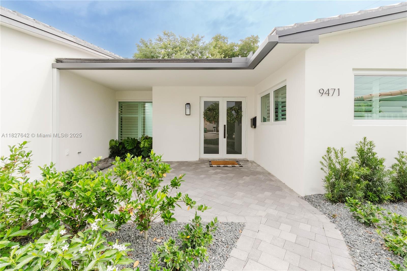 9471 SW 10th St, Miami FL 33174