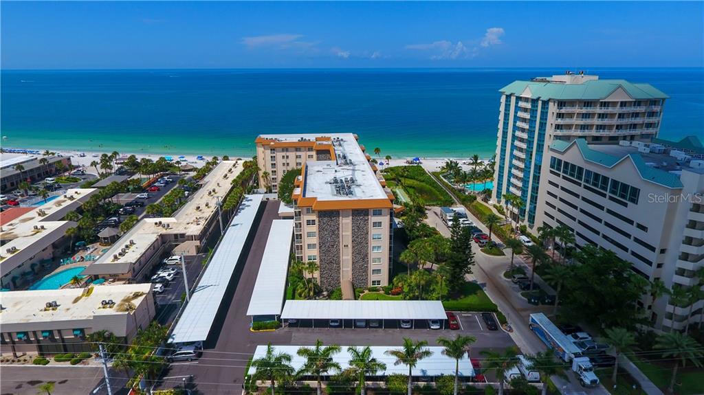 800 BENJAMIN FRANKLIN DRIVE UNIT 403, SARASOTA, FL — photo 2 of 30