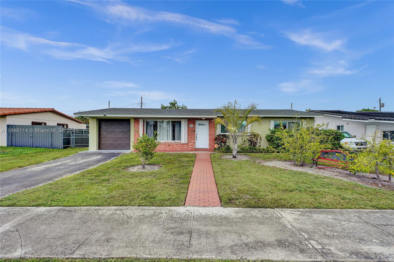 5031 SW 102nd Ct, Miami FL 33165