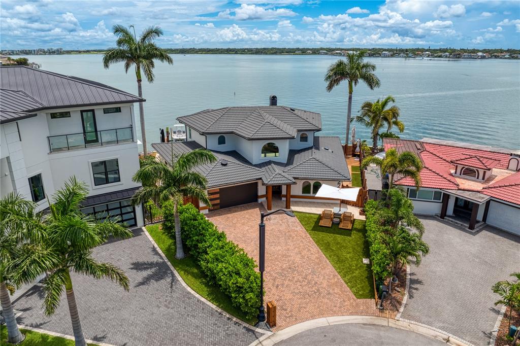2250 DONATO DRIVE, BELLEAIR BEACH, FL — photo 3 of 30