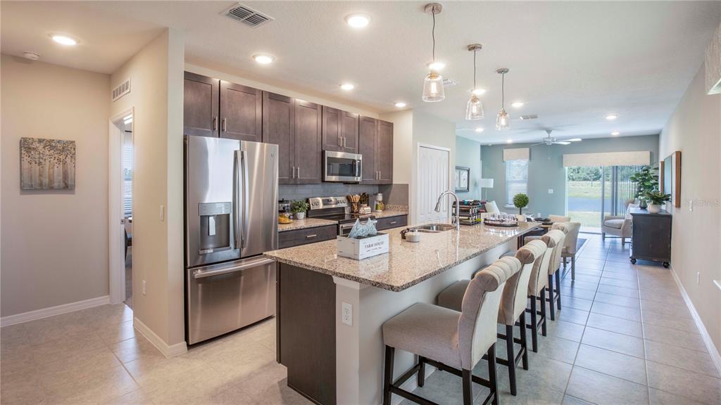 3900 BLUETHREAD WAY, POINCIANA, FL — photo 4 of 19