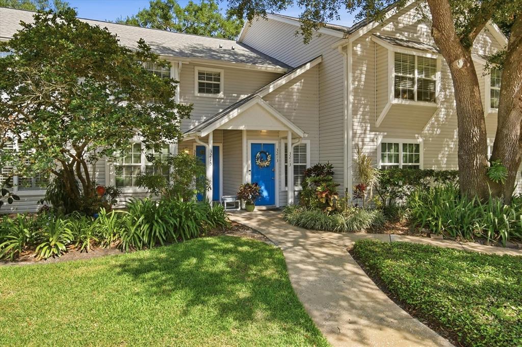 3213 VALLEY OAKS DRIVE
