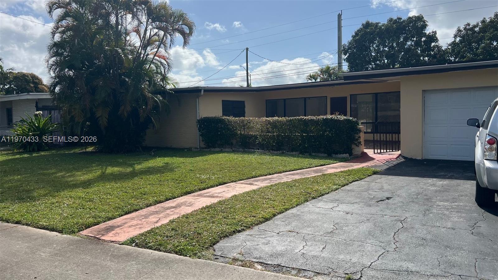 1980 NE 185th Ter, North Miami Beach FL 33179