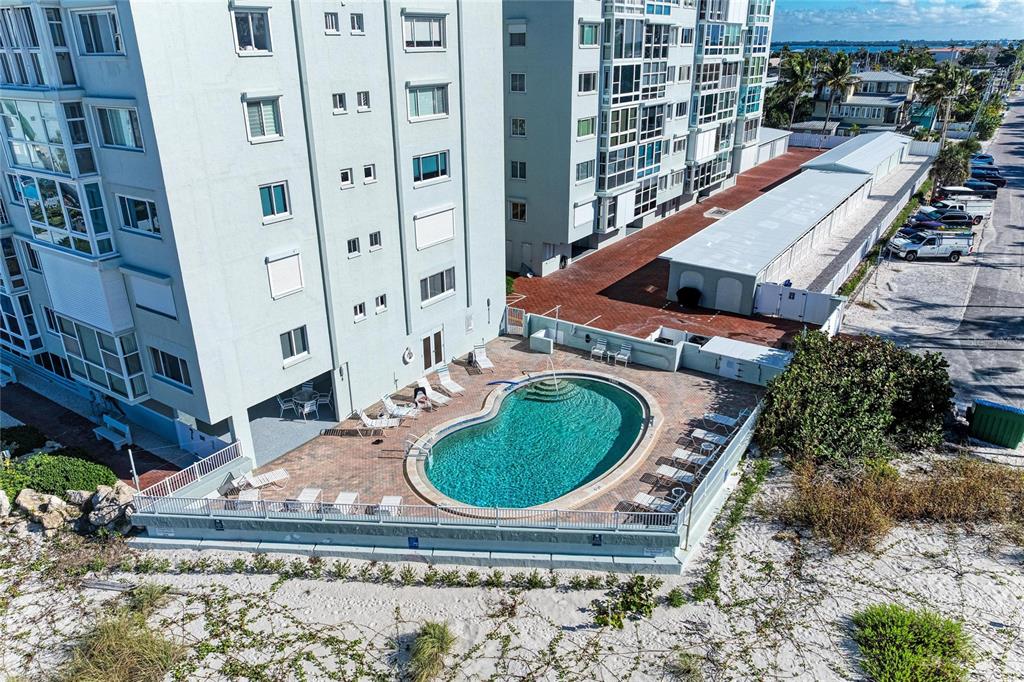 5200 GULF DRIVE UNIT 302, HOLMES BEACH, FL — photo 5 of 30