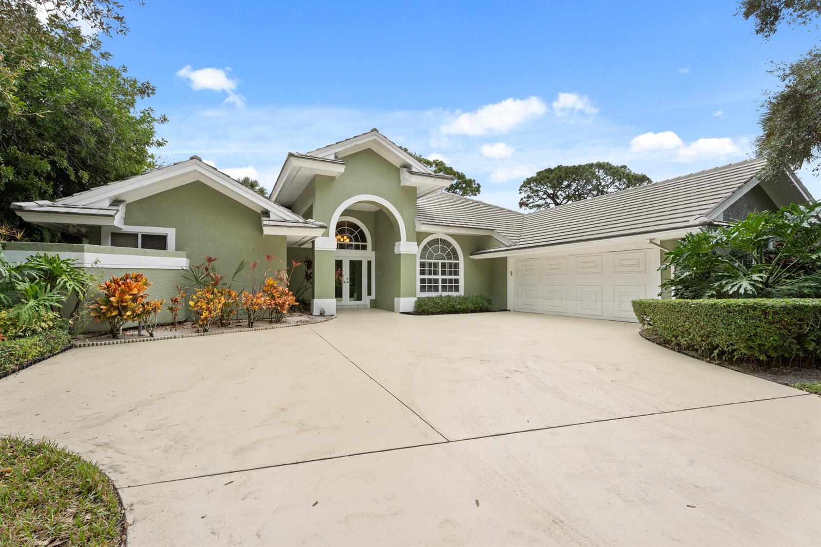 6581 SE Baltusrol Terrace, Stuart FL 34997