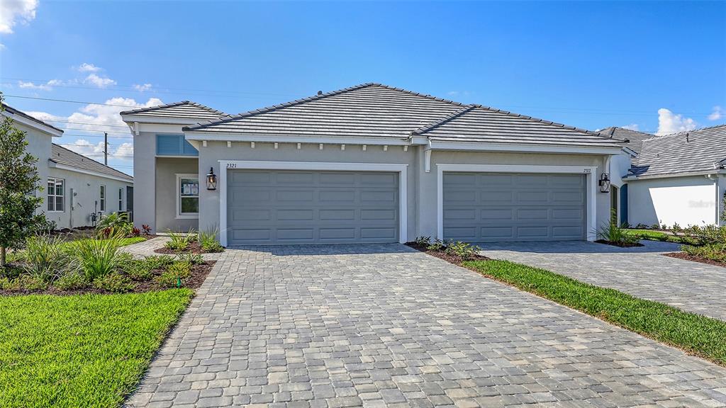 2321 BLUE MAHOE LANE