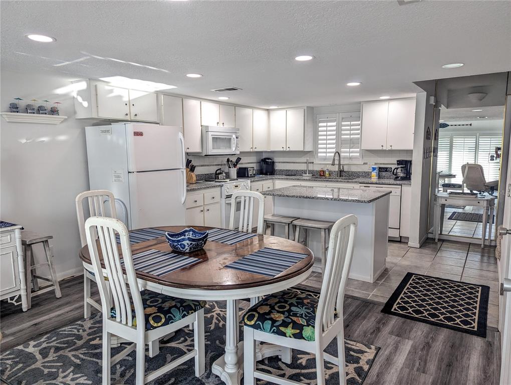 815 OCEAN SHORE BOULEVARD UNIT 11A, ORMOND BEACH, FL — photo 4 of 10