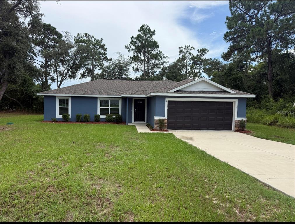 12 OAK TRAIL