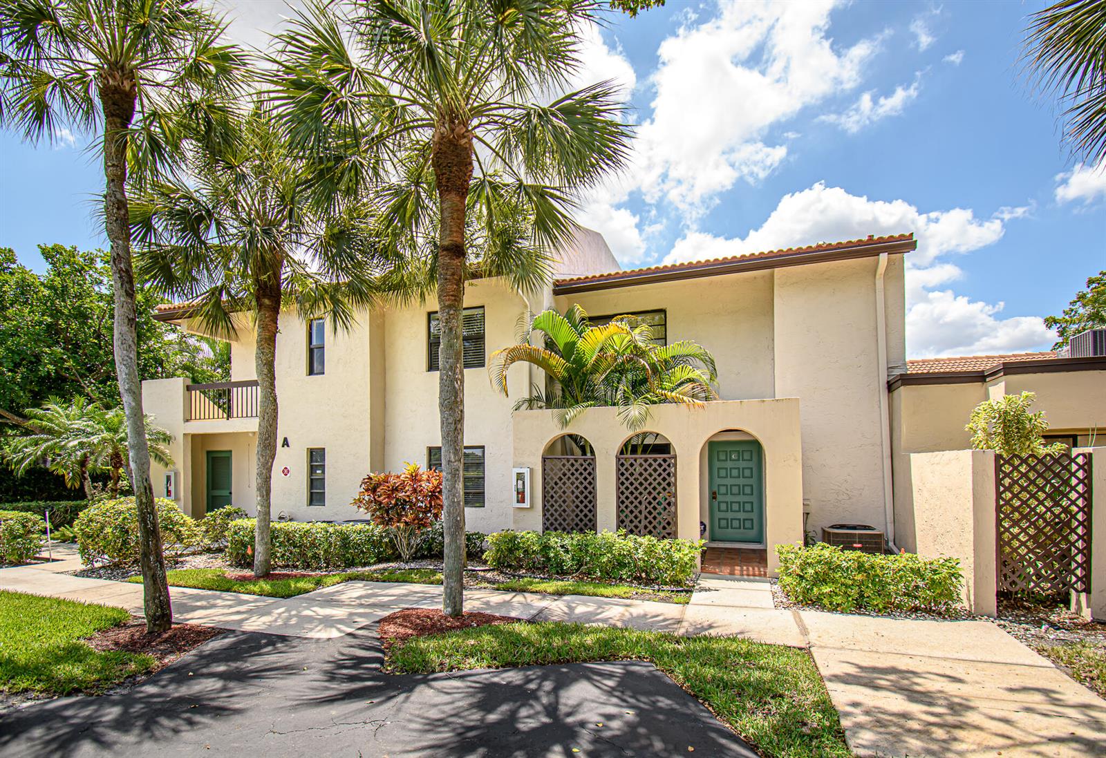 8334 Cypress Lane # 1a, Boca Raton FL 33433