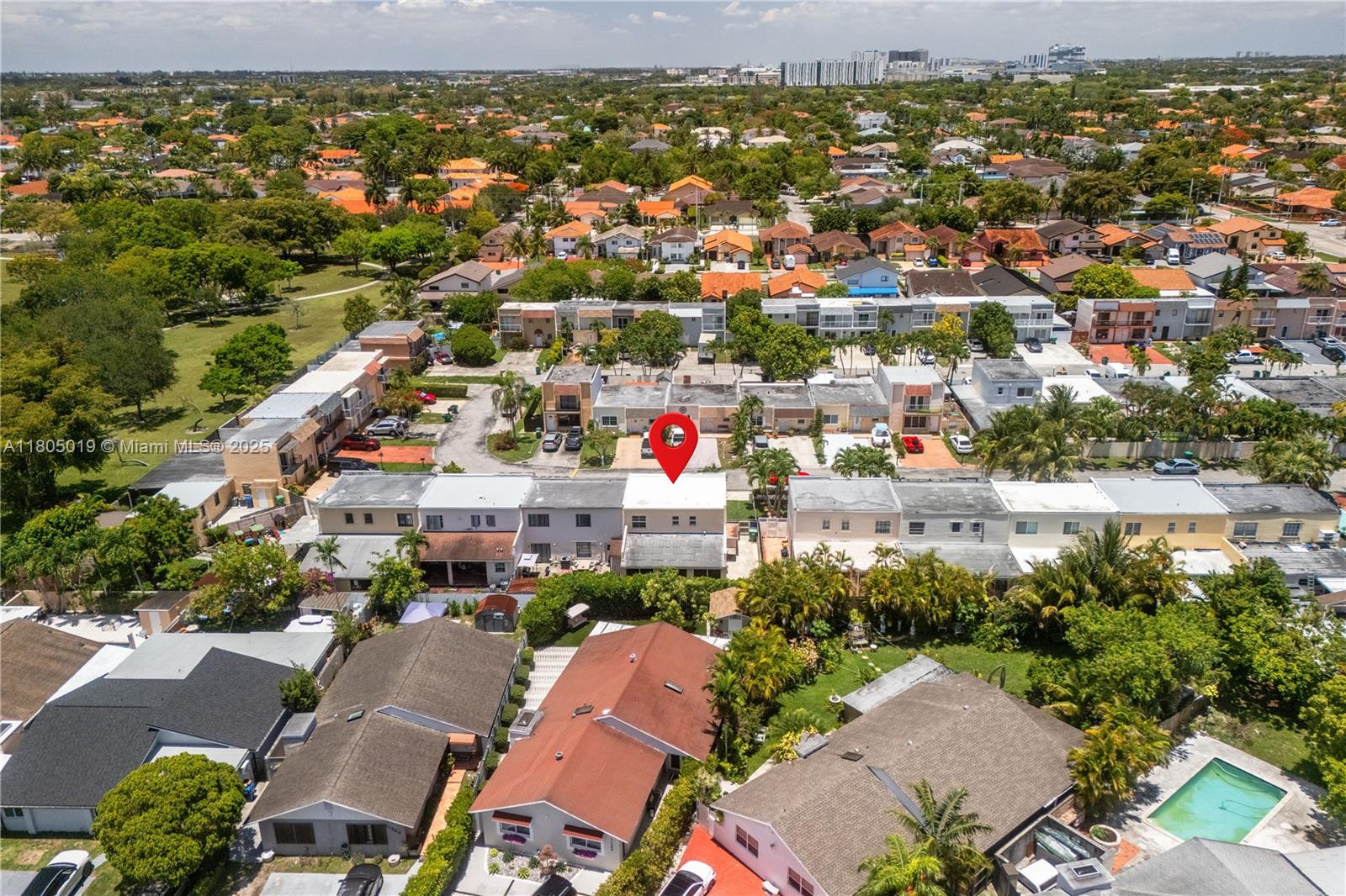 11253 SW 33rd Cir Pl, Miami FL 33165