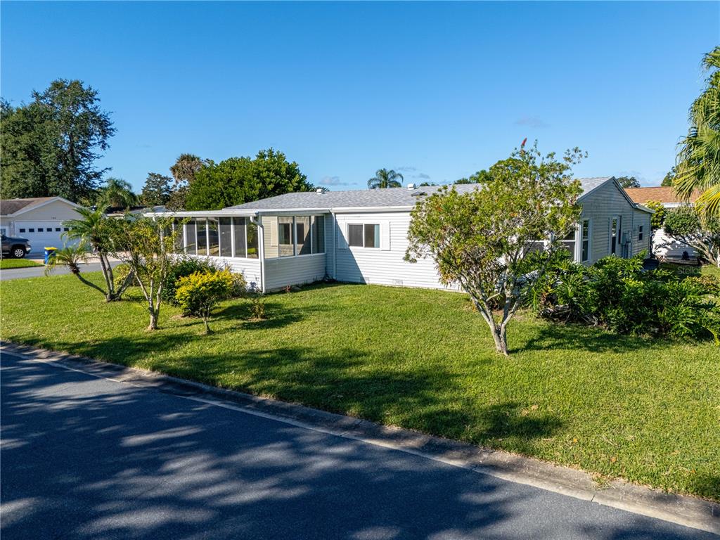 701 HELMSMAN LANE, EDGEWATER, FL — photo 3 of 30