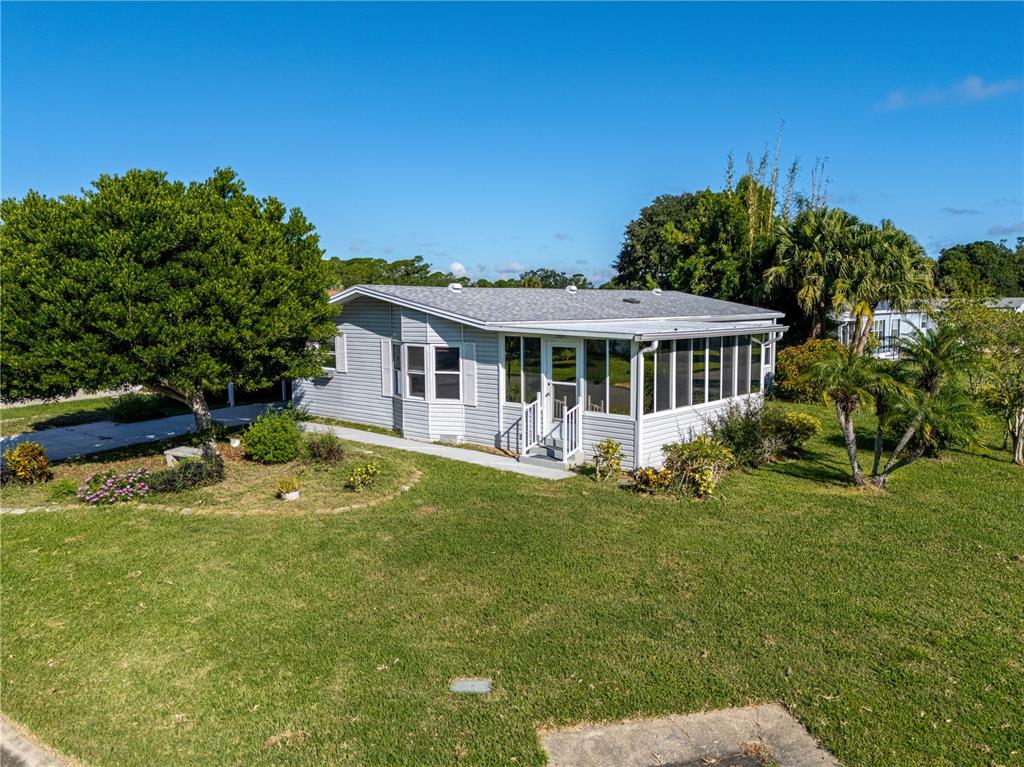701 HELMSMAN LANE, EDGEWATER, FL — photo 4 of 30