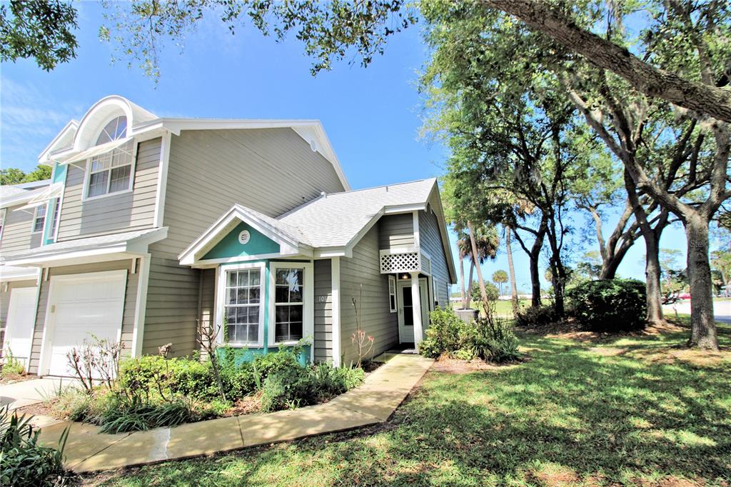101 GRAND OAKS CIRCLE UNIT 101
