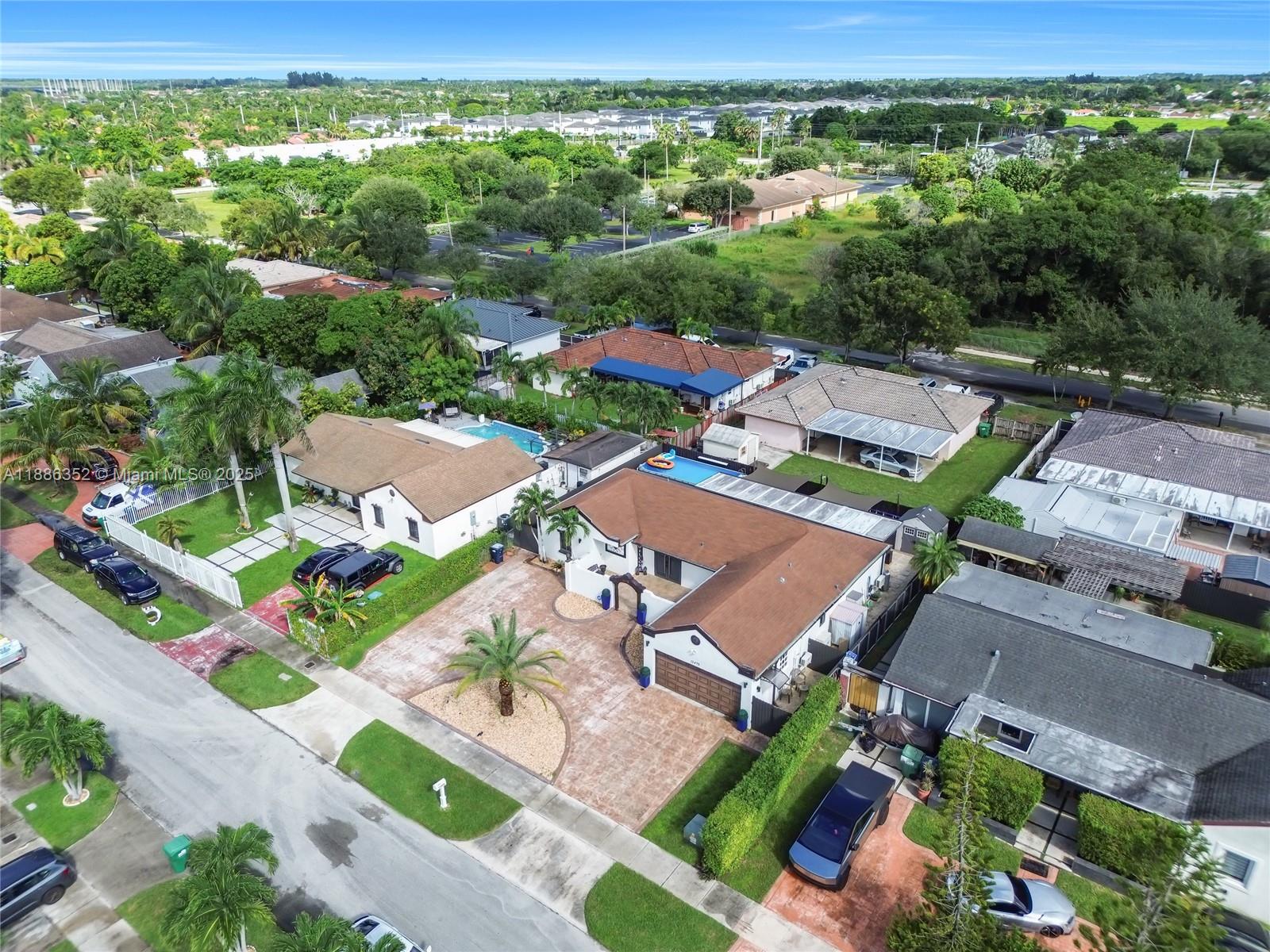 12475 SW 219th St, Miami FL 33170