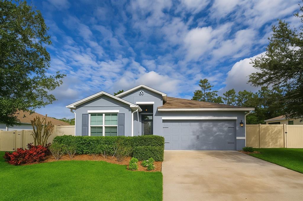 206 WOOD HOLLOW ROAD