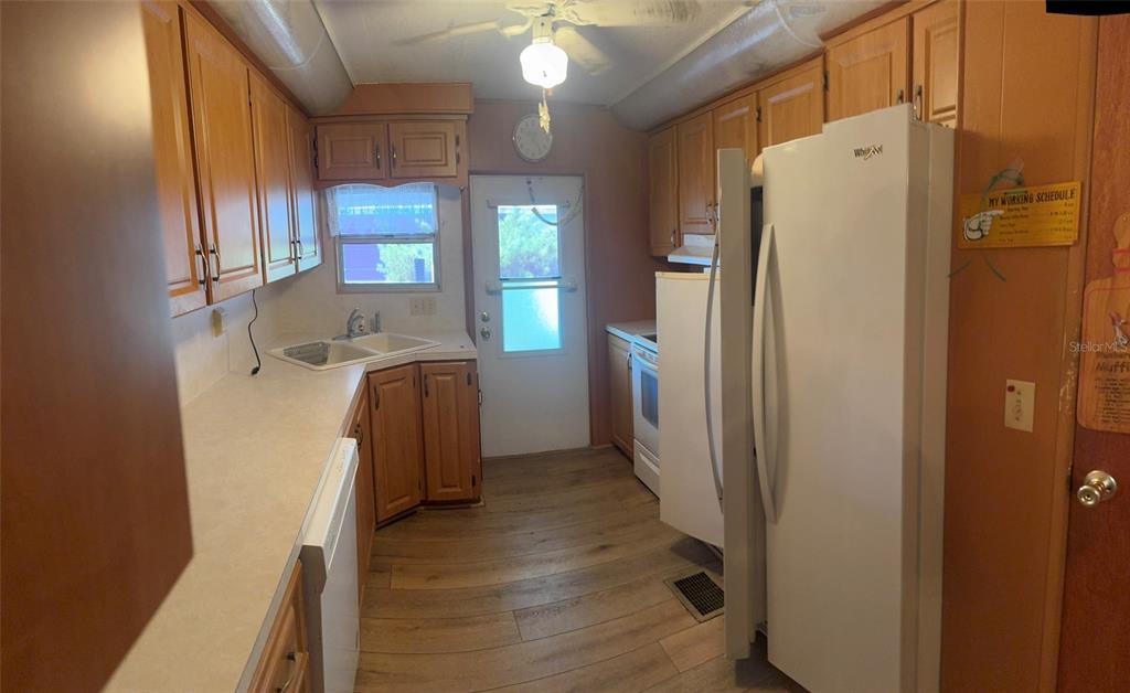 3301 ALT 19 UNIT 314, DUNEDIN, FL — photo 5 of 11
