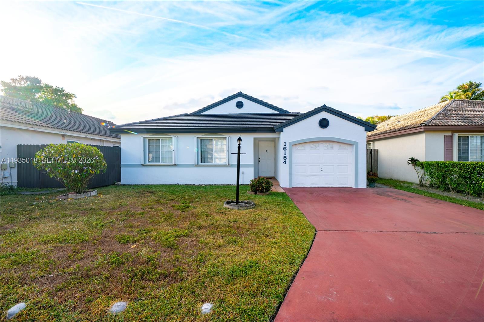 16154 SW 85th St, Miami FL 33193
