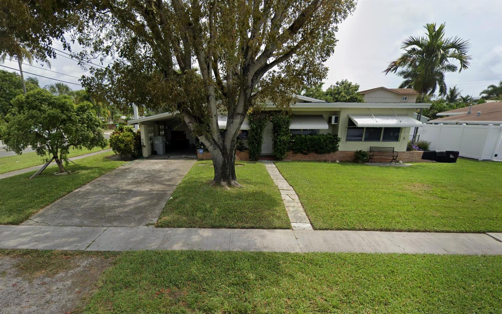 712 NE 23rd Terrace, Pompano Beach FL 33062