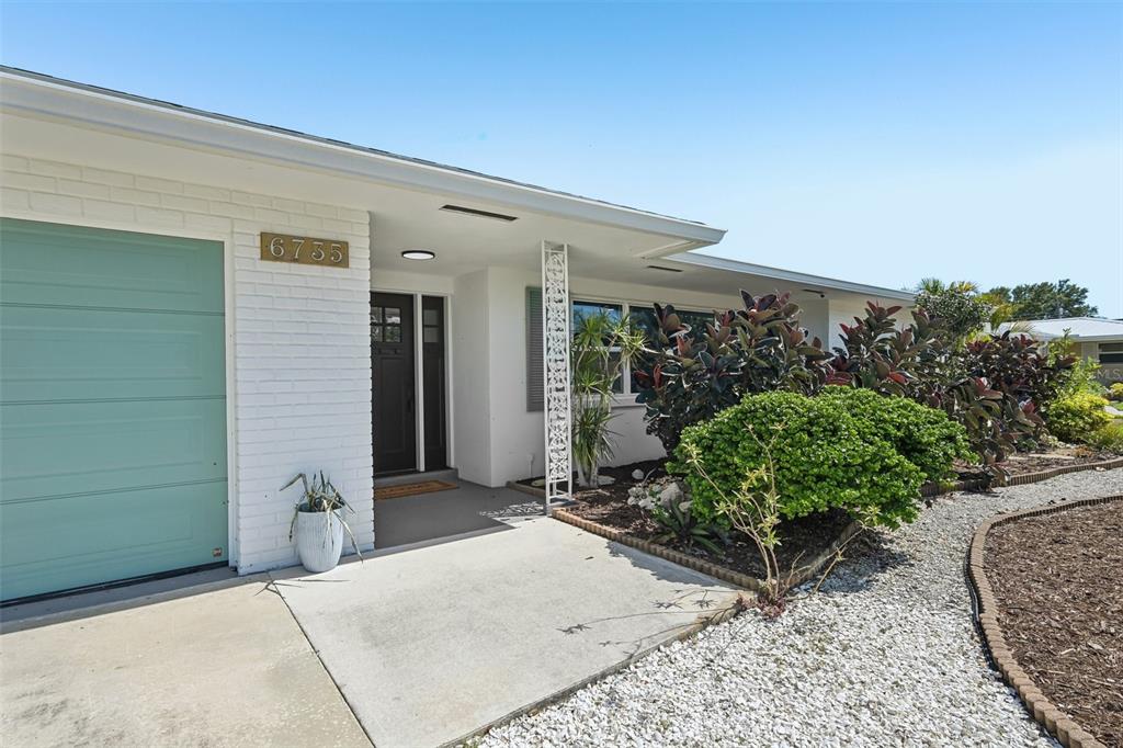 6735 KEYSTONE DRIVE, SARASOTA, FL — photo 5 of 30