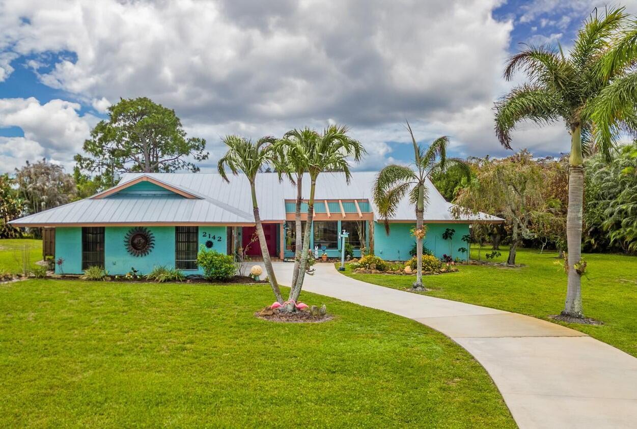 2142 SE Bryson Avenue, Port St. Lucie FL 34952