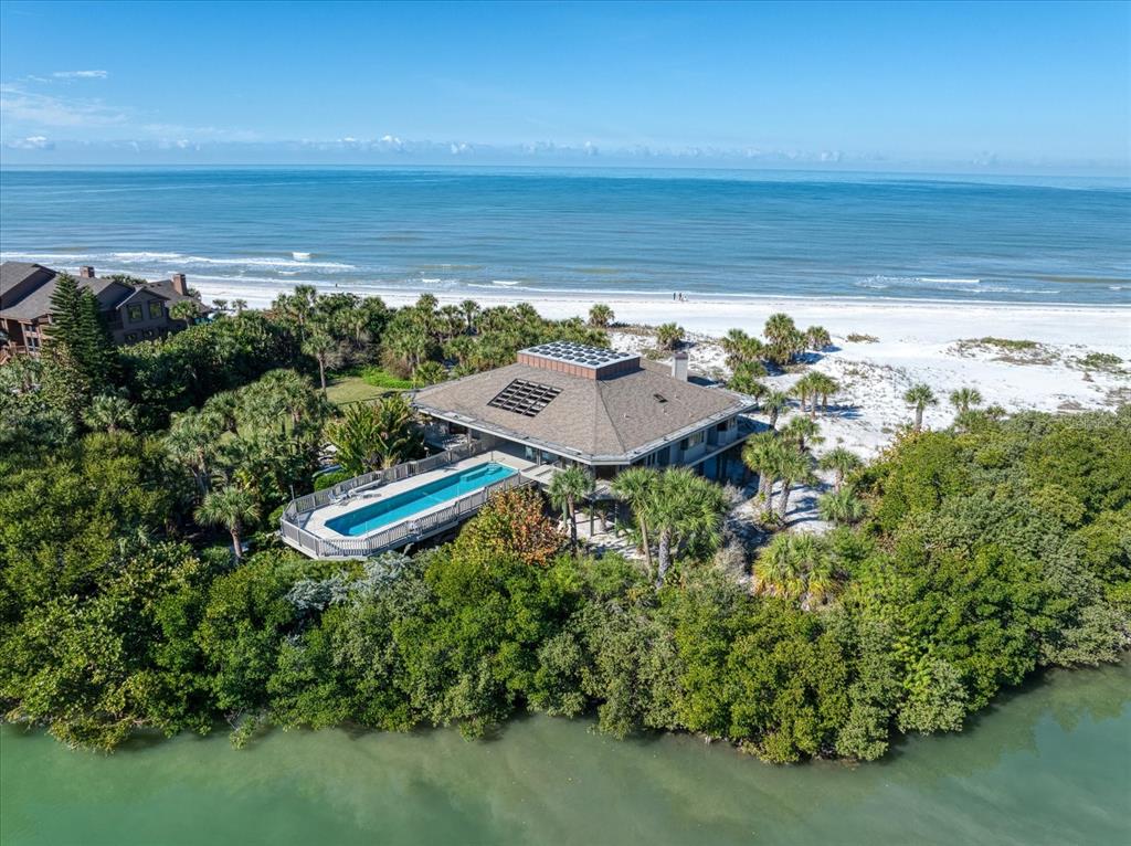 1198 MANDALAY POINT, CLEARWATER, FL — photo 2 of 30