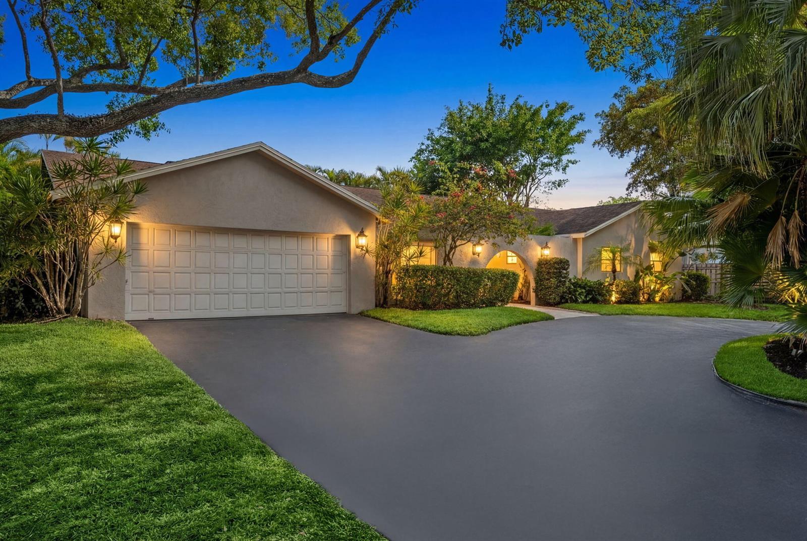 8730 Lake Dasha Terrace, Plantation FL 33324