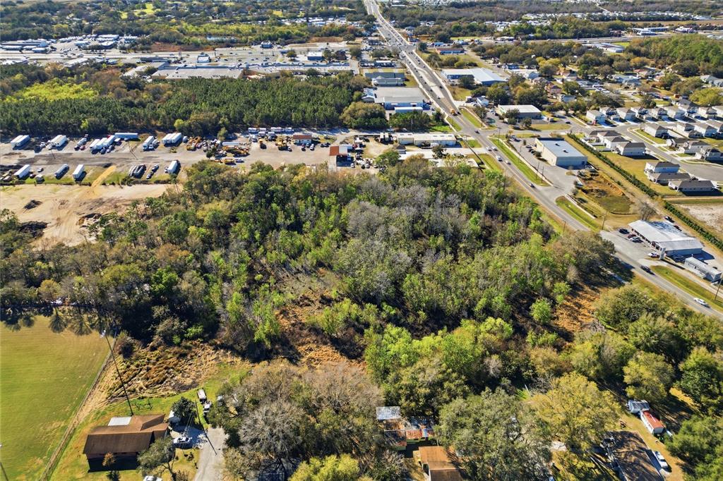 LOUISE AVE, DUNDEE, FL — photo 4 of 6
