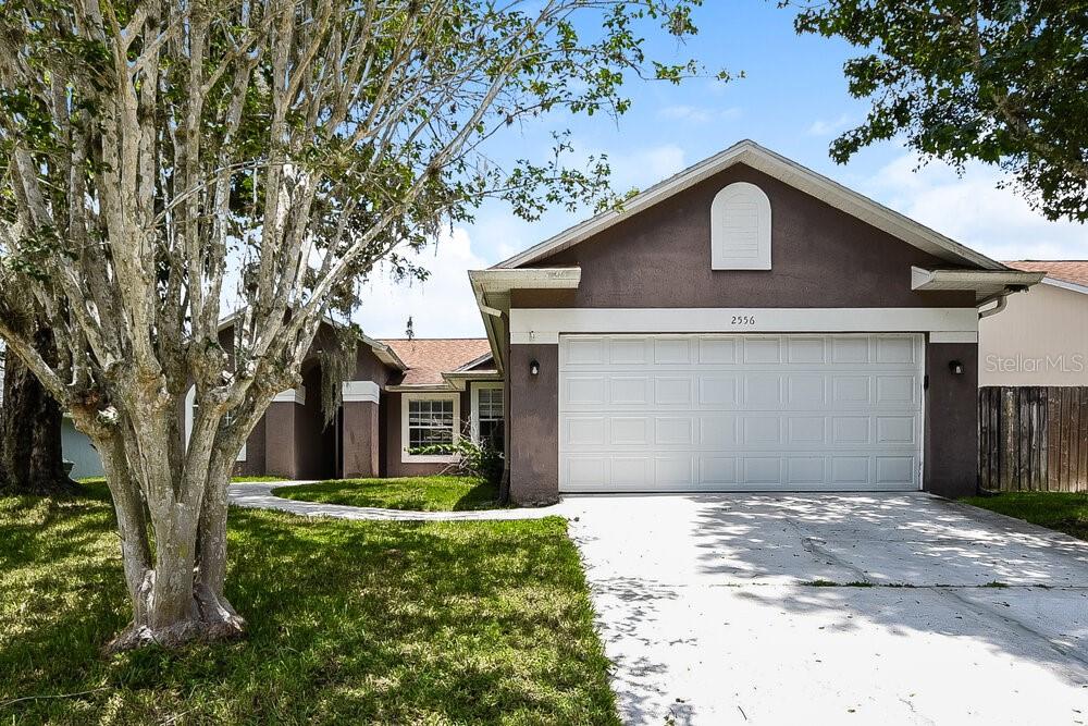 2556 COACHBRIDGE COURT