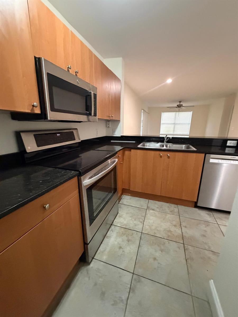 1825 Palm Cove Boulevard # 105, Delray Beach FL 33445