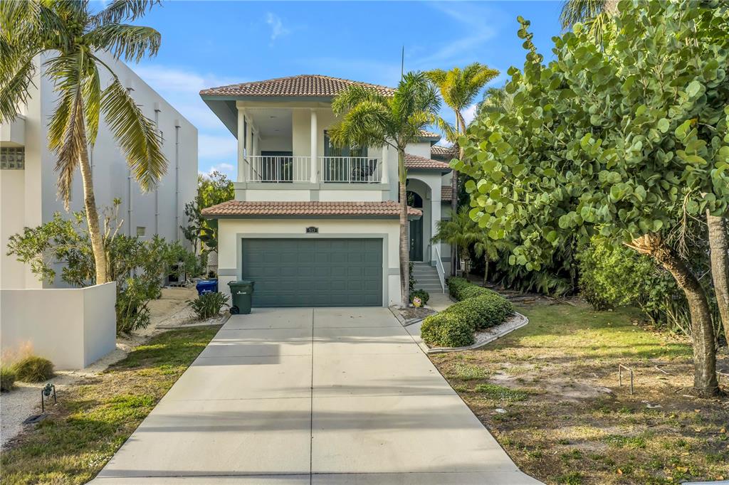 513 VENICE LANE