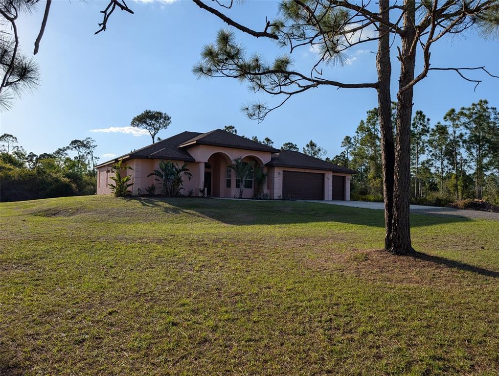 8511 AUSTRIAN BOULEVARD, PUNTA GORDA, FL — photo 2 of 20