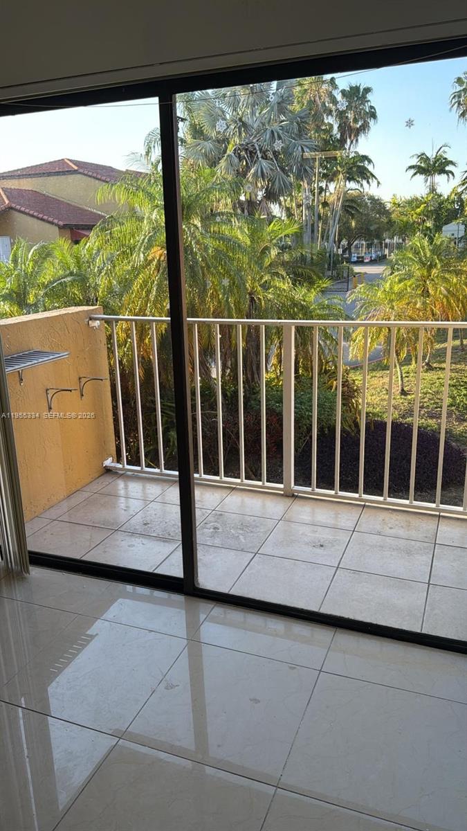 15620 SW 80th St # 203, Miami FL 33193