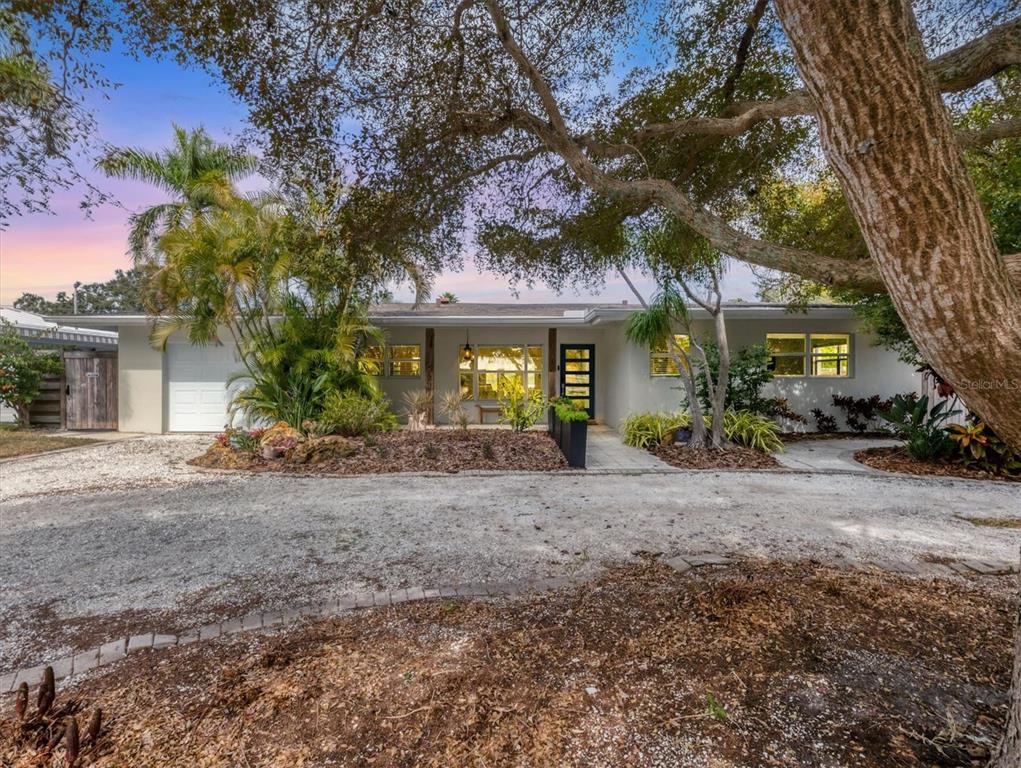 2329 SIESTA DRIVE