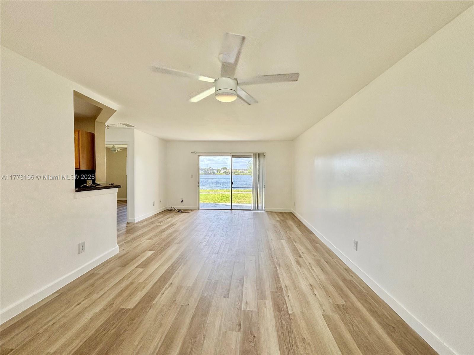 3449 NW 44th St # 101, Oakland Park FL 33309
