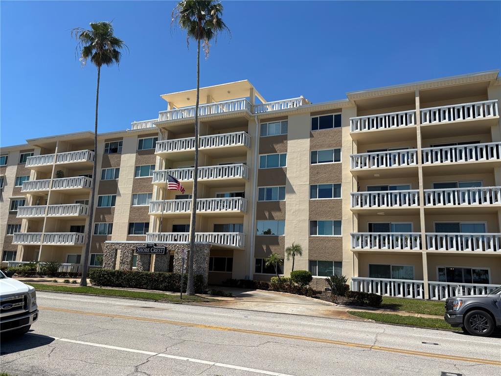 1200 N SHORE DRIVE NE UNIT 212