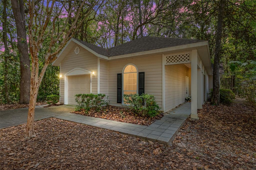 129 NW 48TH BOULEVARD UNIT 6