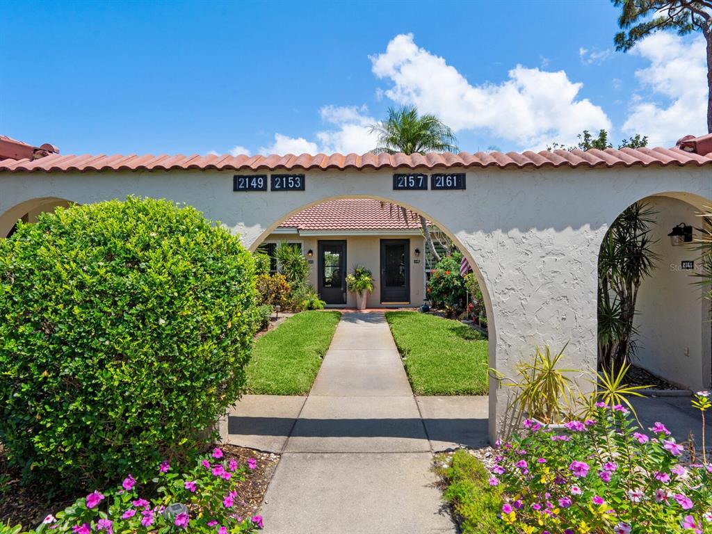 2153 PUEBLO CIRCLE UNIT V14, SARASOTA, FL — photo 2 of 24