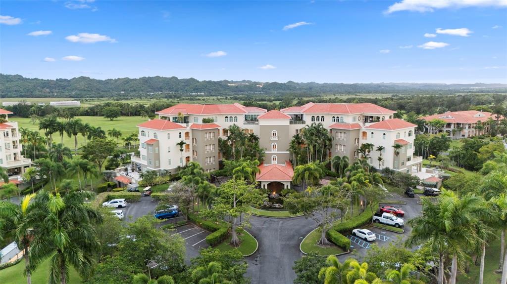 Carr. 693 Km.10 HM 7 PLANTATION VILLAGE DRIVE UNIT 1202