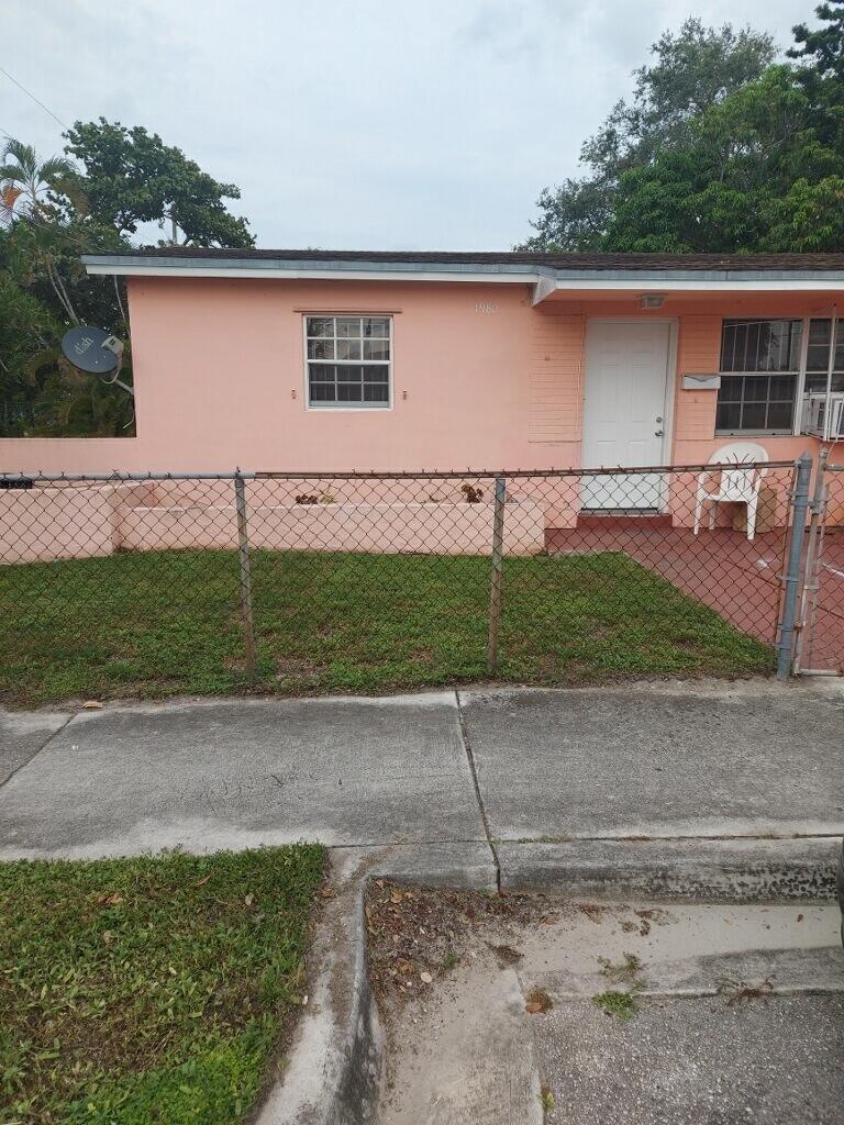 1980 Lincoln Avenue, Opa-Locka FL 33054