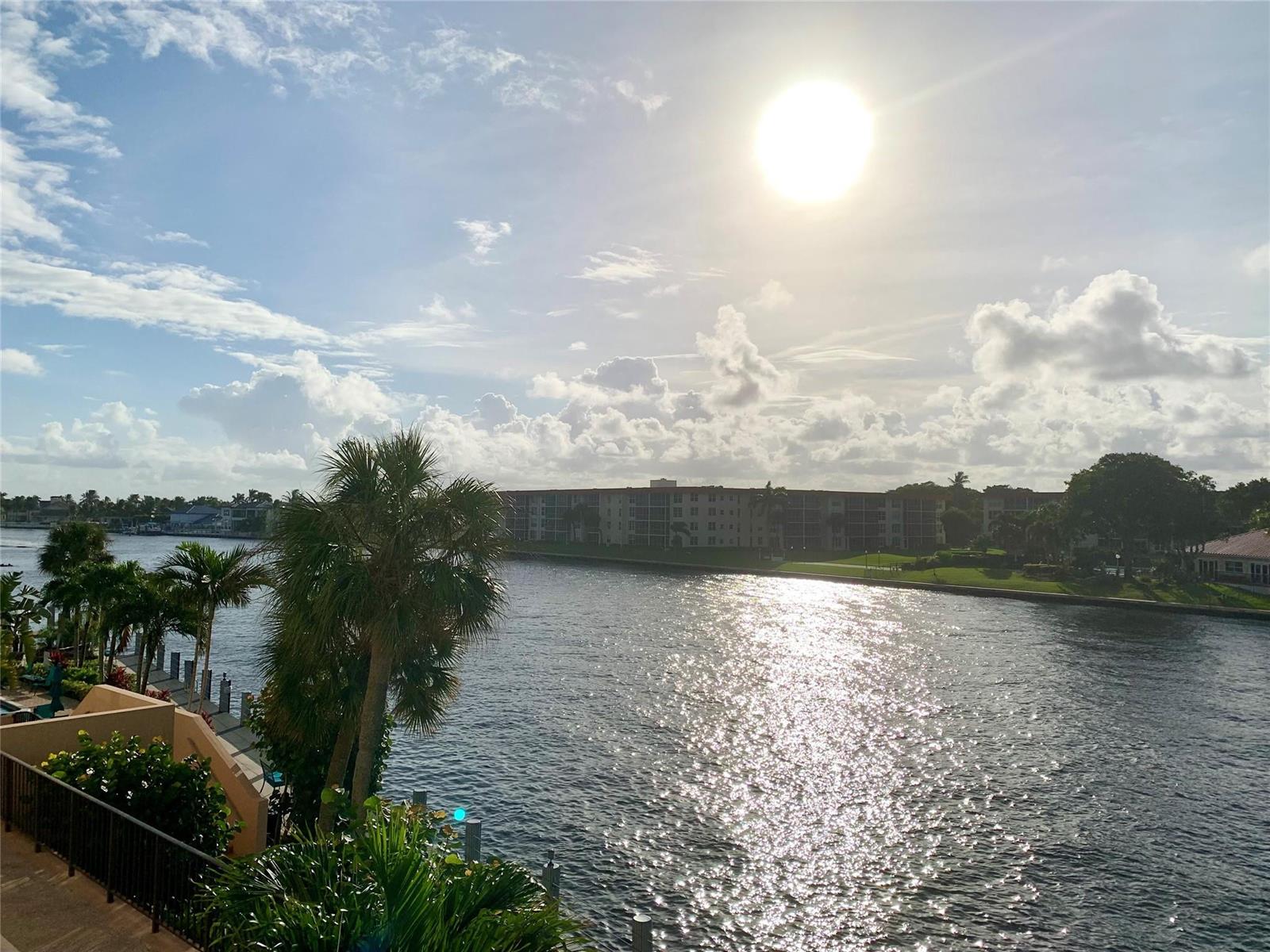 1150 Hillsboro Mile # 207, Hillsboro Beach FL 33062