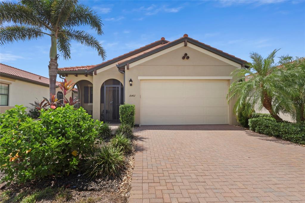 10401 CROOKED CREEK DRIVE