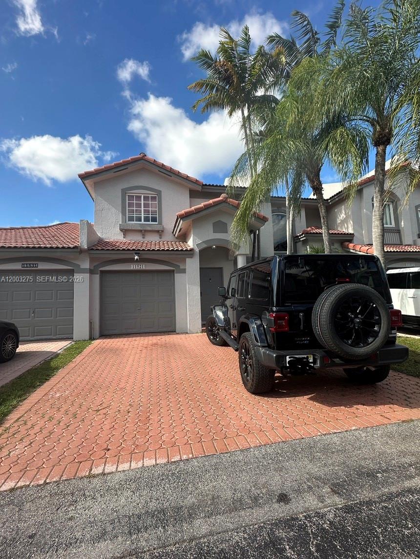 11521 NW 50th Ter, Doral FL 33178