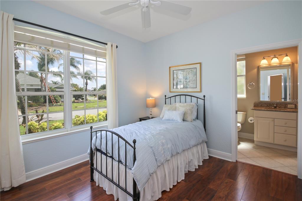 1596 BIRMINGHAM TERRACE, THE VILLAGES, FL — photo 5 of 30