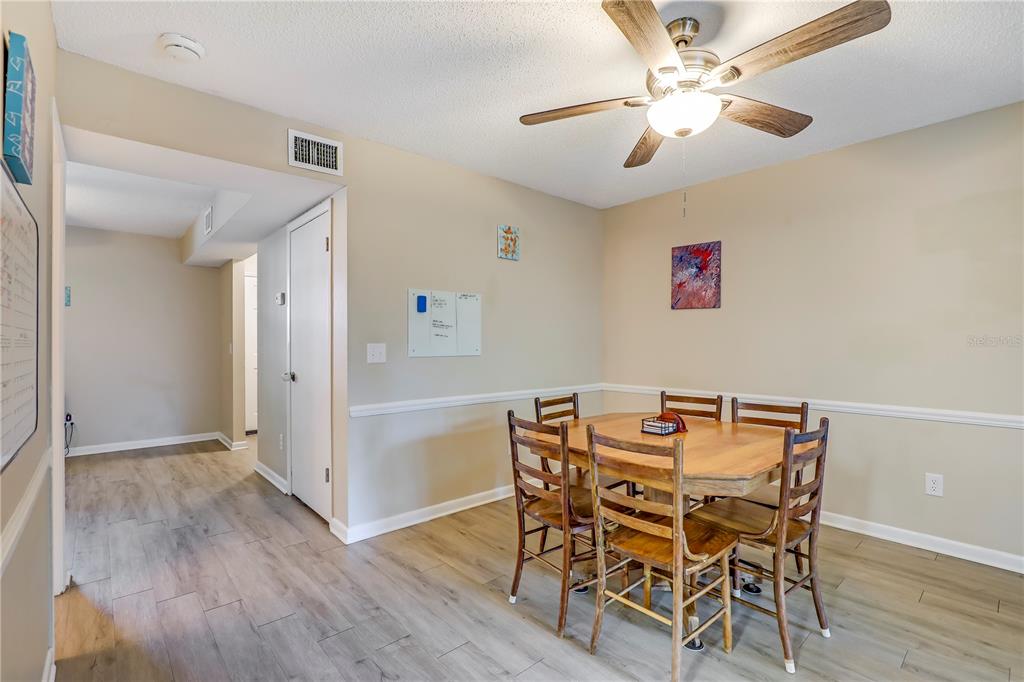503 KETTERING WAY, ORANGE PARK, FL — photo 4 of 28