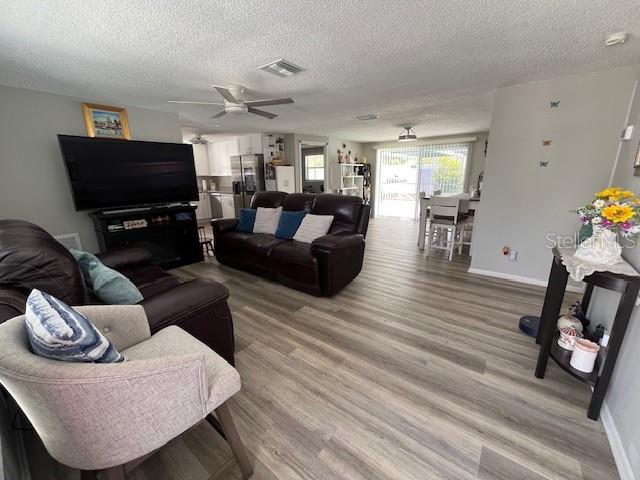 9104 CRABTREE LANE, PORT RICHEY, FL — photo 5 of 27